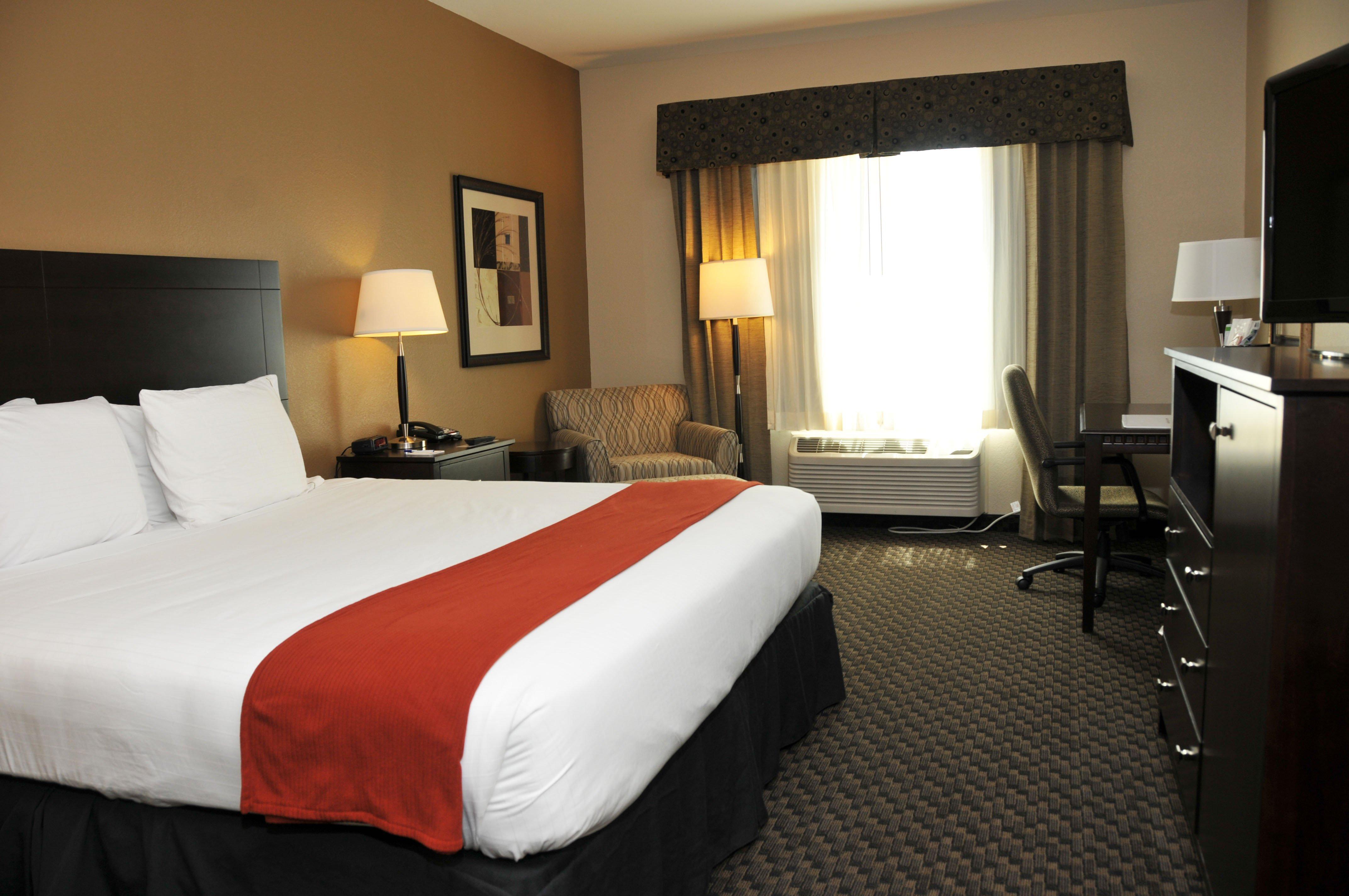 Holiday Inn Express & Suites Clinton By Ihg מראה חיצוני תמונה